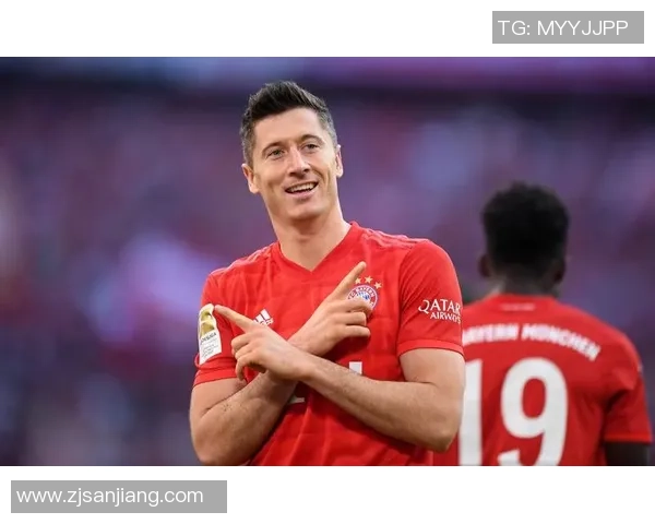 全球足坛十大传奇球星高清照片集 锁定足球历史最佳人物风采