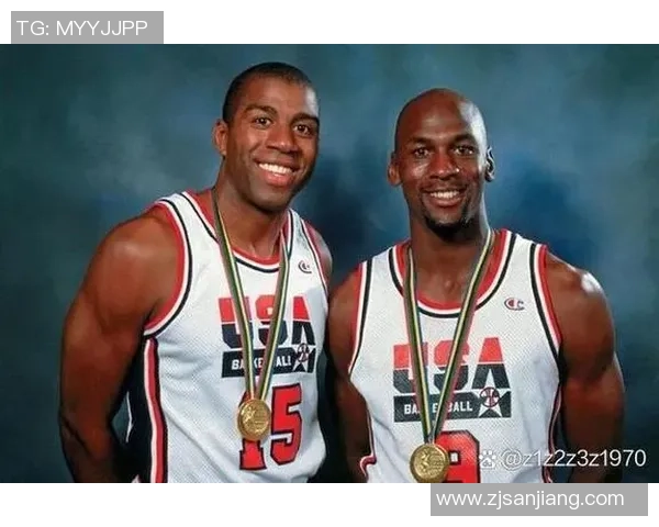 终极足球巨星崛起揭示顶级球员背后的传奇故事与荣耀时刻 终极足球巨星崛起揭示顶级球员背后的传奇故事与荣耀时刻